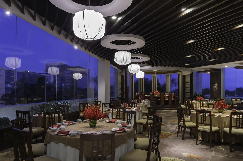 Отель Marco Polo Davao Экстерьер фото The restaurant