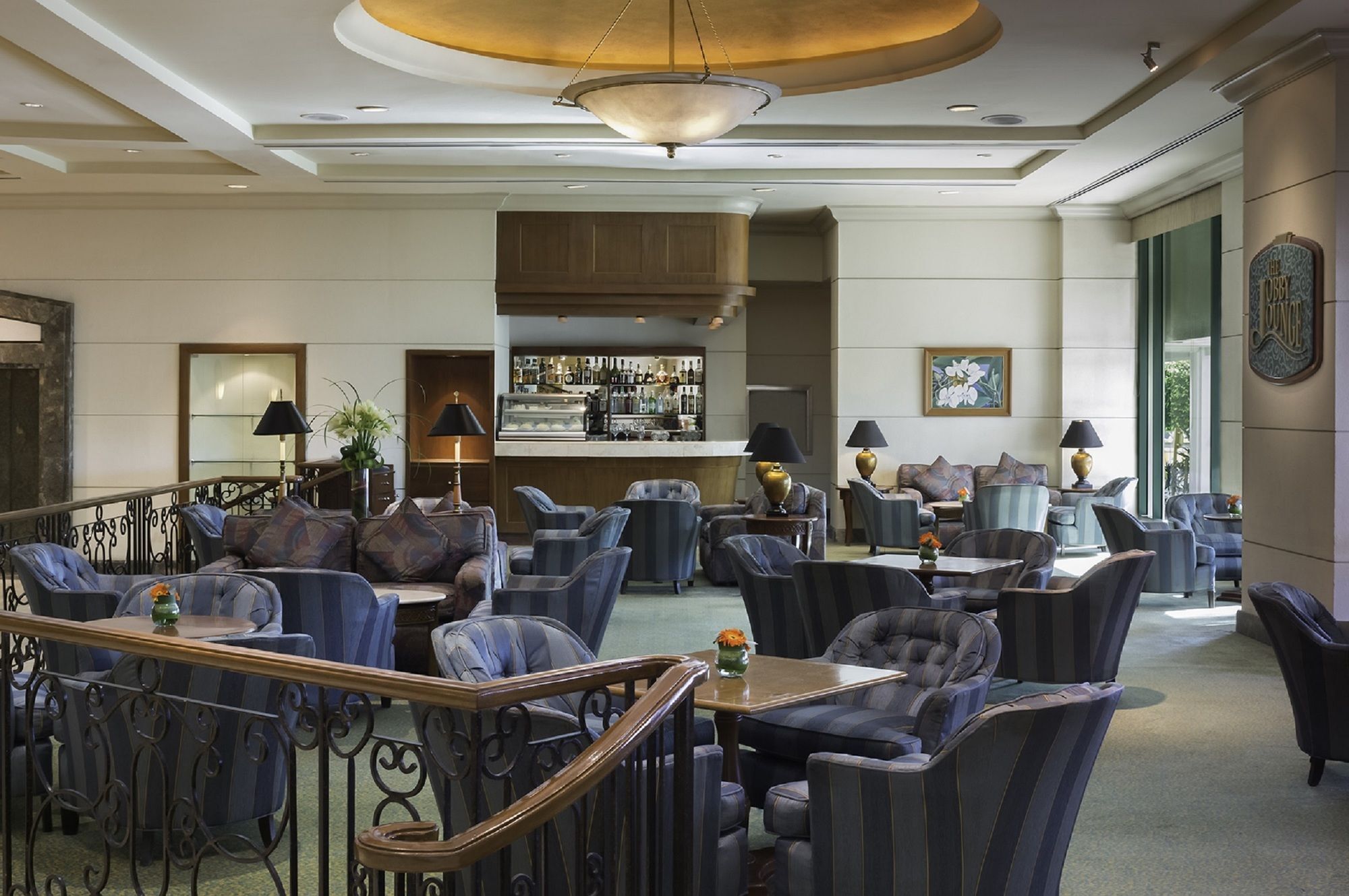Отель Marco Polo Davao Экстерьер фото The Club Lounge at Changi Airport